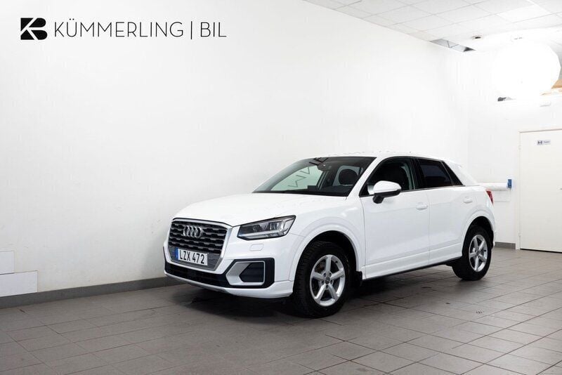 Vit Begagnad 2018 Audi Q2 Sport SUV | 164 900 kr (Marknadspris) - Bild 1/4