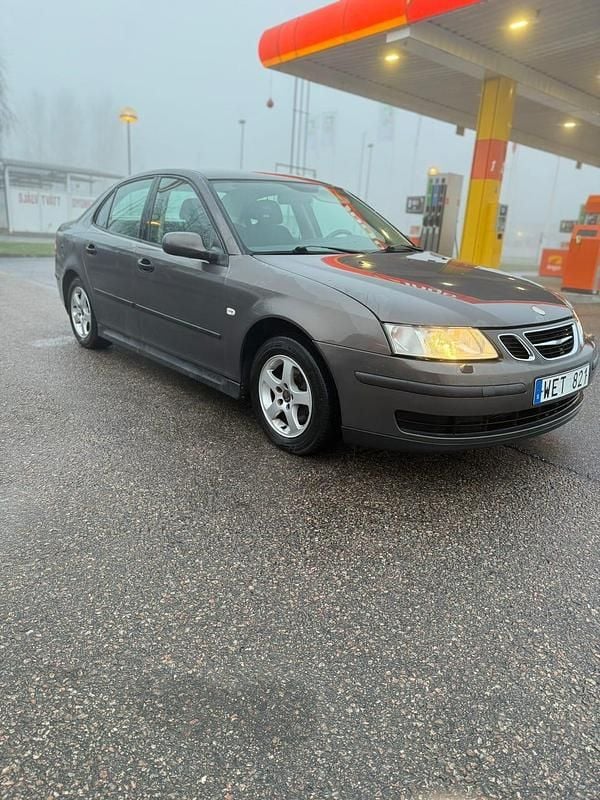 Begagnad Saab 9-3 122 HK (89 kW) 2005