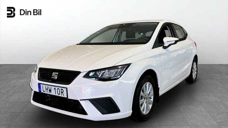 Vit Begagnad 2022 Seat Ibiza Halvkombi | 184 900 kr (Marknadspris) - Bild 1/4