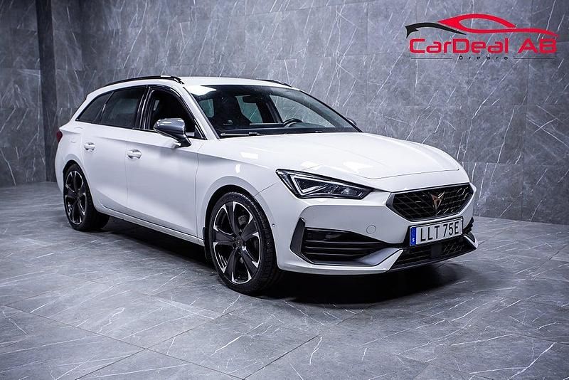 Begagnad Cupra Leon 150 HK (110 kW) 2023 Vit Kombi