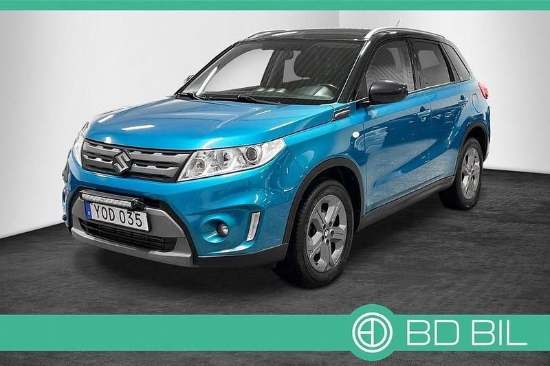 Ljusgrön (blå ) Begagnad 2017 Suzuki Vitara GL SUV | 149 900 kr (Marknadspris) - Bild 1/3