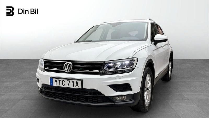 Vit Begagnad 2020 VW Tiguan Executive SUV | 269 900 kr (Marknadspris) - Bild 1/4