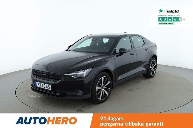 Svart Begagnad 2021 Polestar 2 Standard Range Single Motor Halvkombi | 308 000 kr (Marknadspris) - Bild 1/4