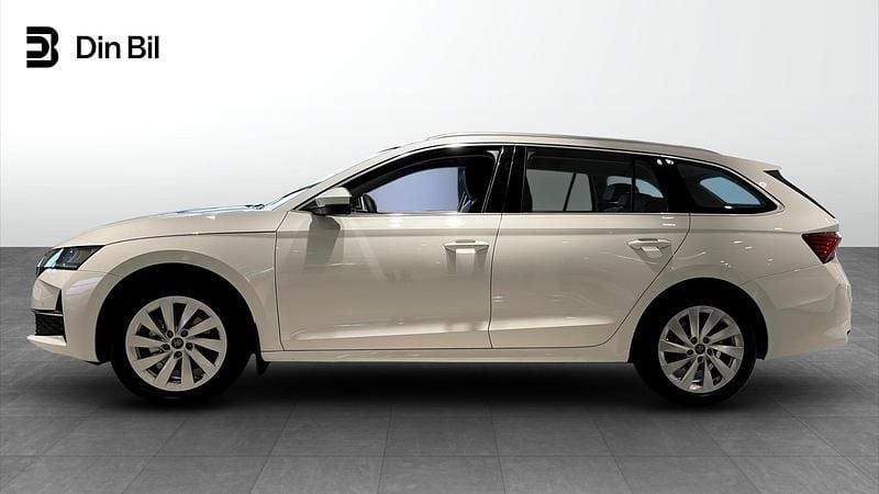 Ny Skoda Octavia 2026 Vit Kombi