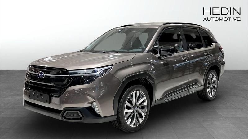 Ny 2025 Subaru Forester SUV | 454 900 kr (Dyr) - Bild 1/4