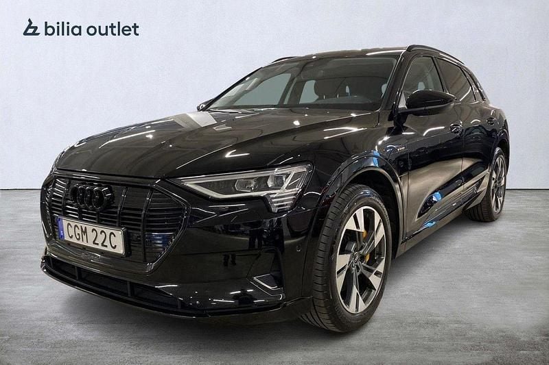 Svart Begagnad 2021 Audi e-tron SUV | 419 900 kr (Lite dyr) - Bild 1/4