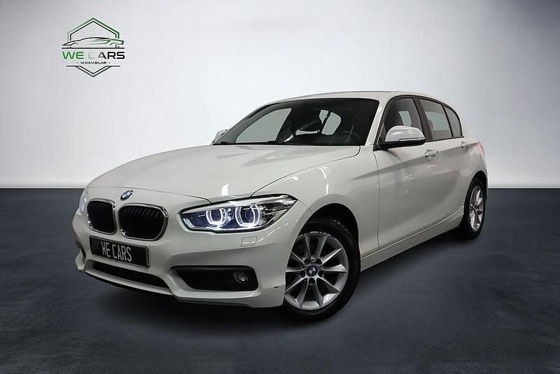 Vit Begagnad 2016 BMW 116 Advantage Halvkombi | 149 900 kr (Marknadspris) - Bild 1/4