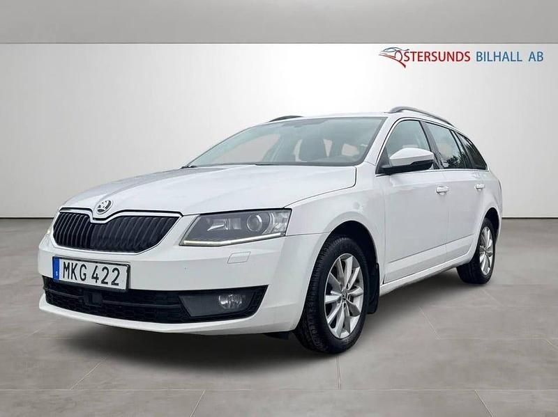 Begagnad Skoda Octavia 105 HK (77 kW) 2014 Vit Kombi