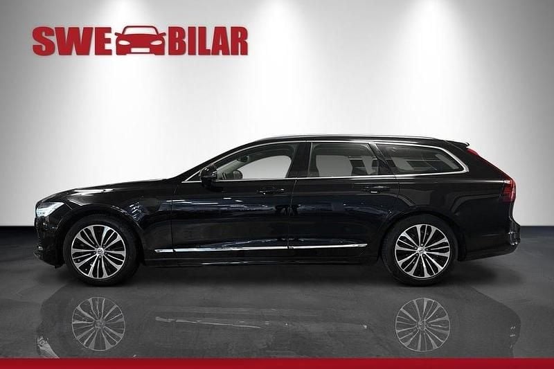 Begagnad Volvo V90 350 HK (257 kW) 2023 Svart Kombi