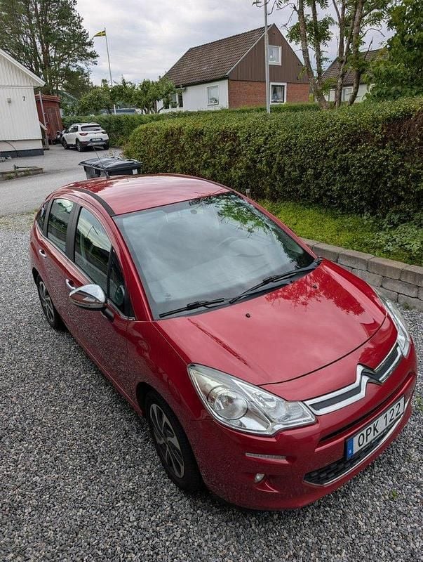 Röd Begagnad 2014 Citroën C3 Halvkombi | 25 000 kr (Superpris) - Bild 1/4