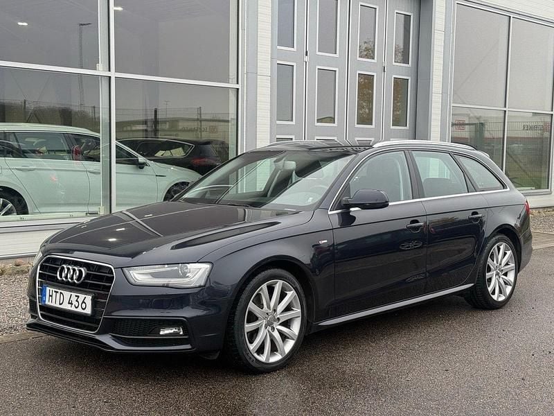 Blå Begagnad 2015 Audi A4 Sport Kombi | 144 900 kr (Marknadspris) - Bild 1/4