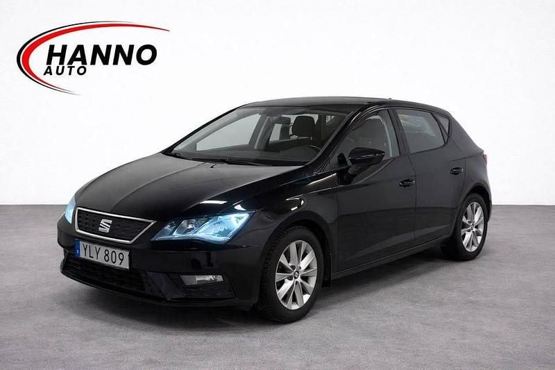 Svart Begagnad 2017 Seat Leon Ecomotive | 99 800 kr (Marknadspris) - Bild 1/4