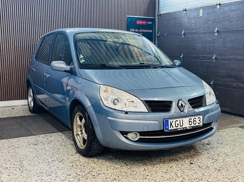 Begagnad Renault Scénic II 131 HK (96 kW) 2008 Ljusblå (blå) Minibuss