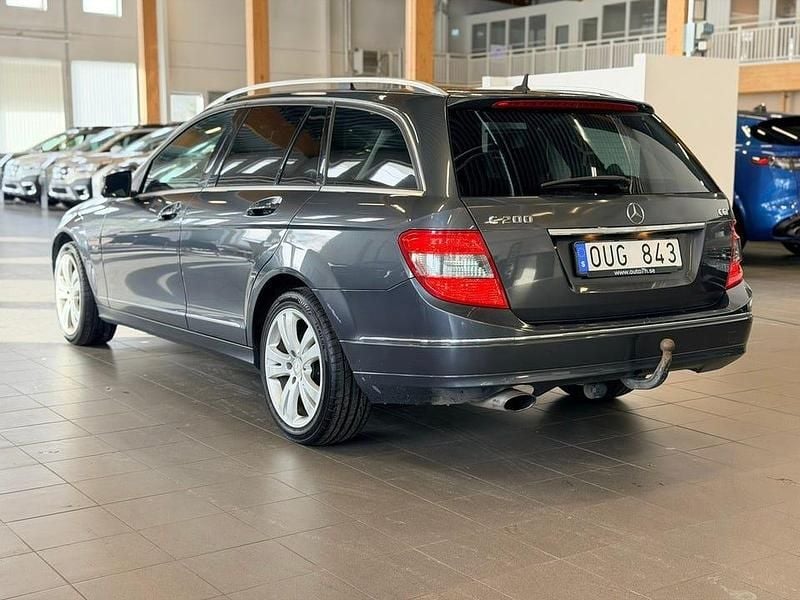 Begagnad Mercedes C200 Avantgarde 184 HK (135 kW) 2010 Mörkgrå Kombi