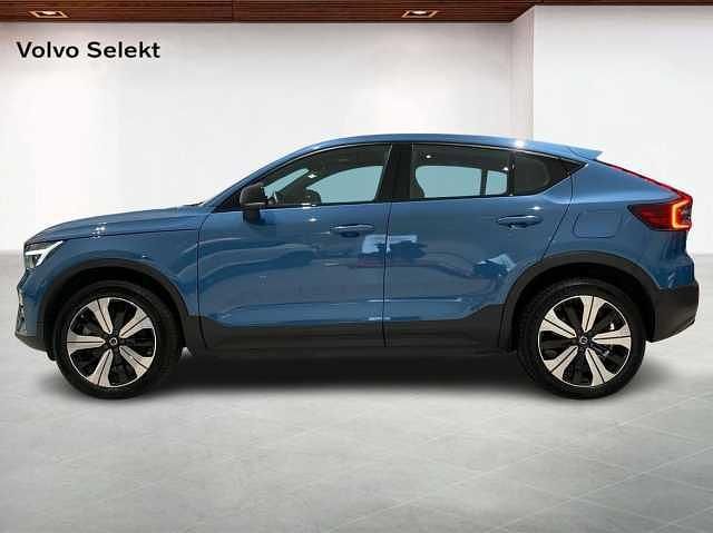 Begagnad Volvo C40 299 kW (407 HK) 2023 Blå SUV