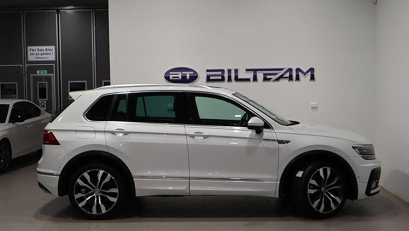 Begagnad VW Tiguan R-line 239 HK (175 kW) 2017 Vit SUV