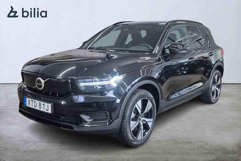 Svart Begagnad 2022 Volvo XC40 SUV | 329 000 kr - Bild 1/1
