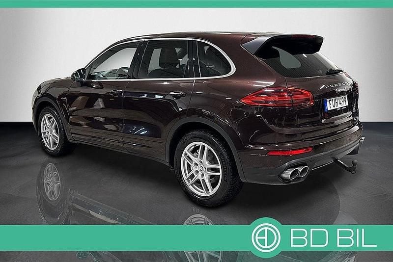 Begagnad Porsche Cayenne S Chrono 385 HK (283 kW) 2015 Mörkbrun SUV