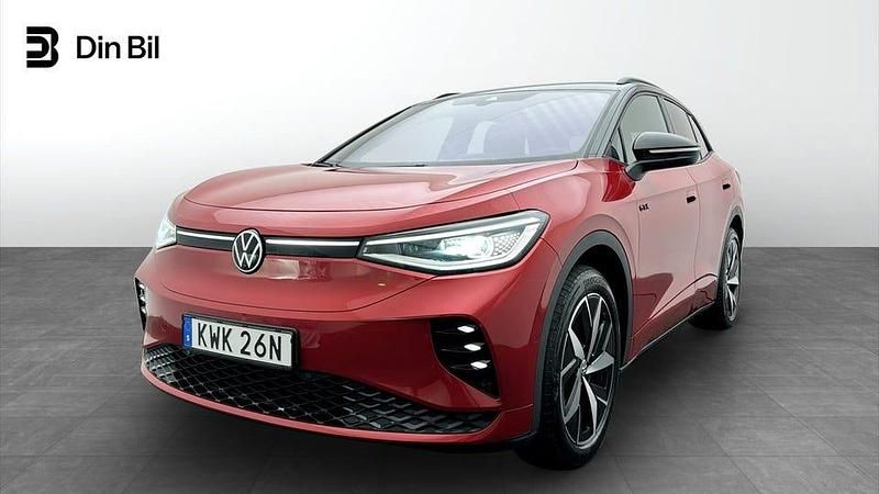Mörkröd Begagnad 2023 VW ID.4 GTX SUV | 449 500 kr (Dyr) - Bild 1/4