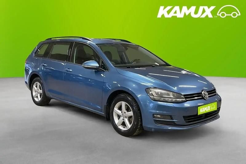 Begagnad VW Golf VII 123 HK (90 kW) 2014 Blå Kombi