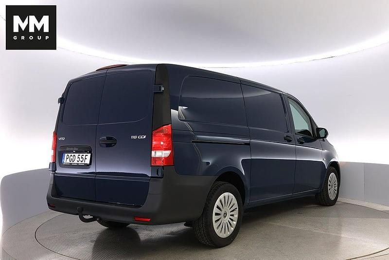 Begagnad Mercedes Vito 163 HK (119 kW) 2025 Blå Van