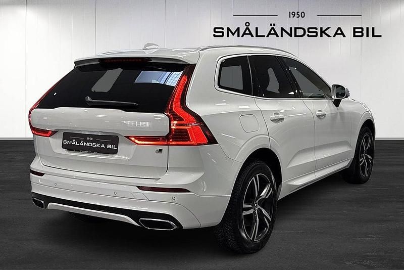Begagnad Volvo XC60 R-Design 190 HK (139 kW) 2018 Vit SUV