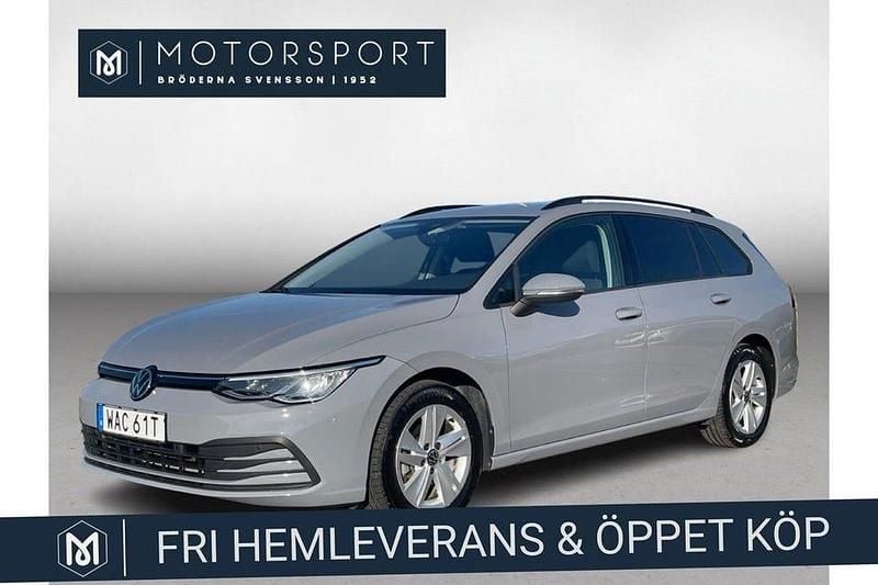 Grå Begagnad 2022 VW Golf VIII Kombi | 264 900 kr (Marknadspris) - Bild 1/3