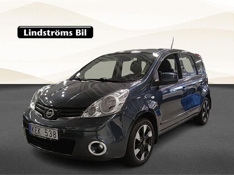 Mörkblå Begagnad 2012 Nissan Note Minibuss | 49 900 kr (Bra pris) - Bild 1/3