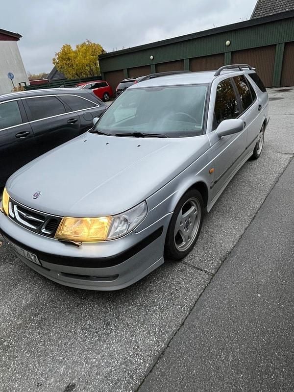 Begagnad Saab 9-5 Aero 230 HK (169 kW) 2000 Kombi