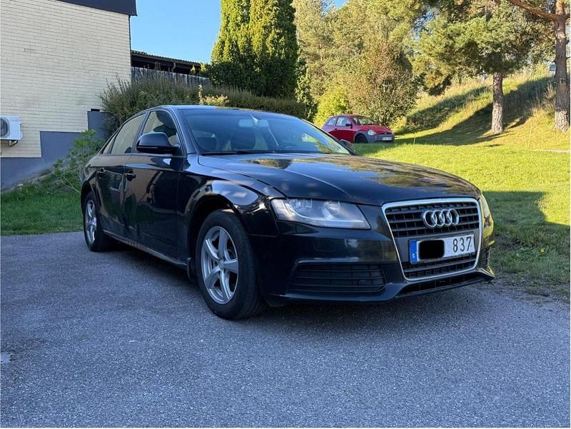 Begagnad 2009 Audi A4 Sedan | 35 000 kr - Bild 1/4
