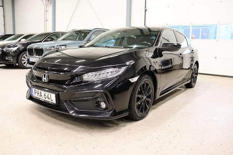 Begagnad Honda Civic Elegance 126 HK (92 kW) 2021 Svart Halvkombi