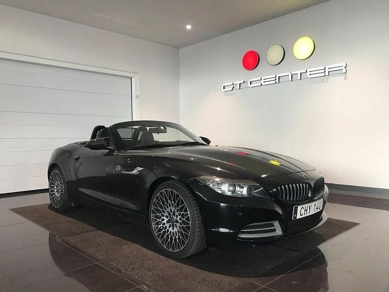 Svart Begagnad 2011 BMW Z4 Comfort Edition Cab | 289 000 kr - Bild 1/4