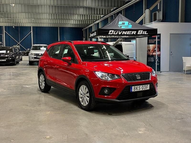 Röd Begagnad 2021 Seat Arona Style SUV | 149 900 kr (Marknadspris) - Bild 1/4