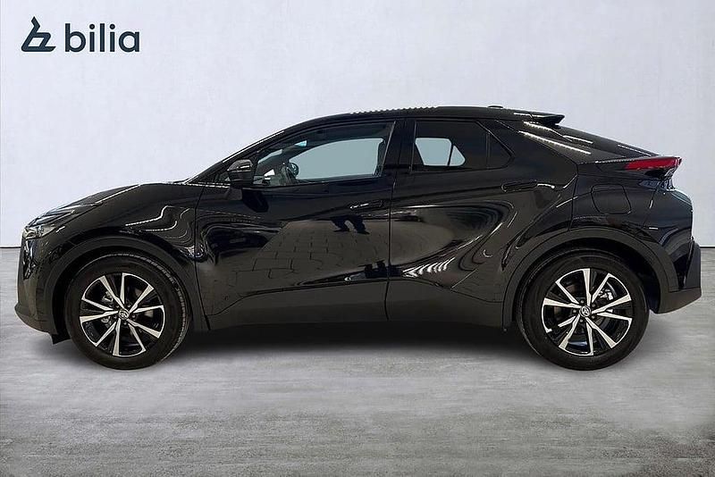 Ny Toyota C-HR Style 141 HK (103 kW) 2025 Svart SUV