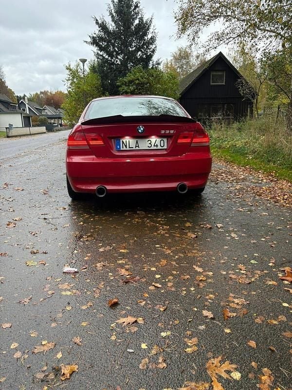 Begagnad BMW 335 306 HK (225 kW) 2007 Sportkupé