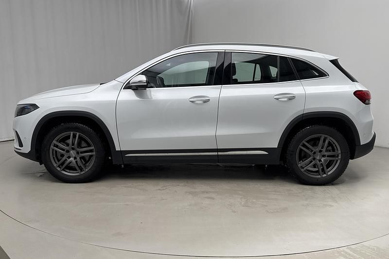 Begagnad Mercedes EQA250 Progressive 139 kW (190 HK) 2023 Vit SUV
