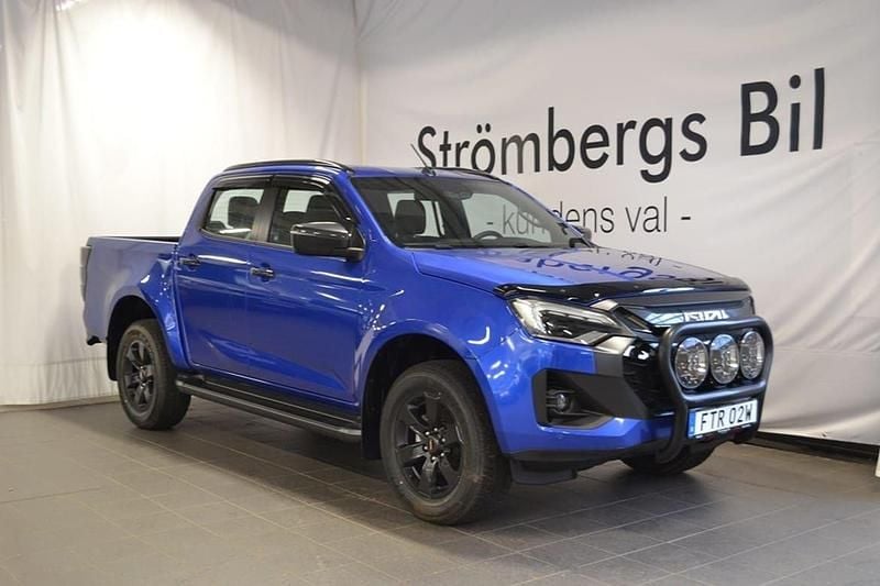 Blå Begagnad 2024 Isuzu D-Max Van | 719 000 kr (Marknadspris) - Bild 1/4