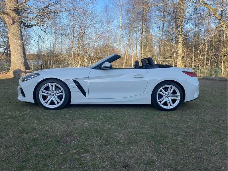 Vit Begagnad 2019 BMW Z4 M Sport Cab | 399 000 kr (Marknadspris) - Bild 1/4