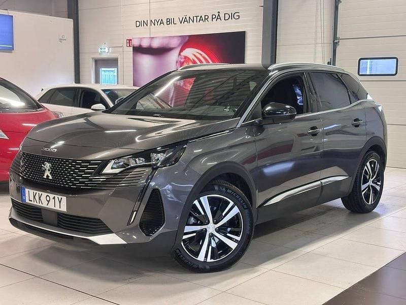 Grå Begagnad 2024 Peugeot 3008 GTi SUV | 259 000 kr (Marknadspris) - Bild 1/4