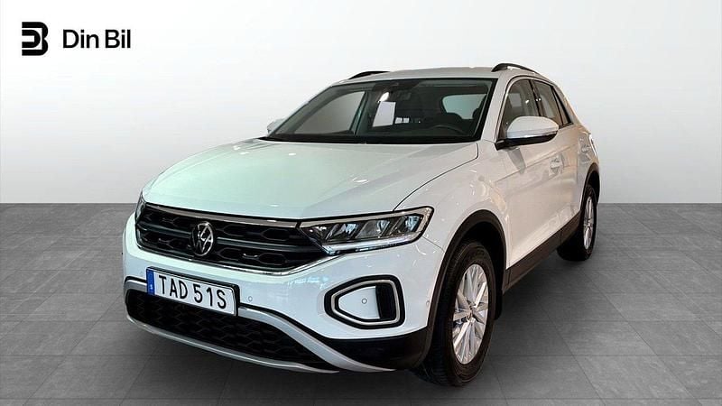 Vit Begagnad 2022 VW T-Roc Life SUV | 229 900 kr (Marknadspris) - Bild 1/4