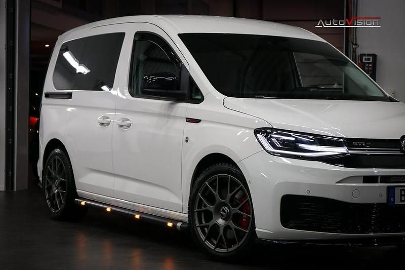 Begagnad VW Caddy Edition 114 HK (83 kW) 2021 Vit Minibuss