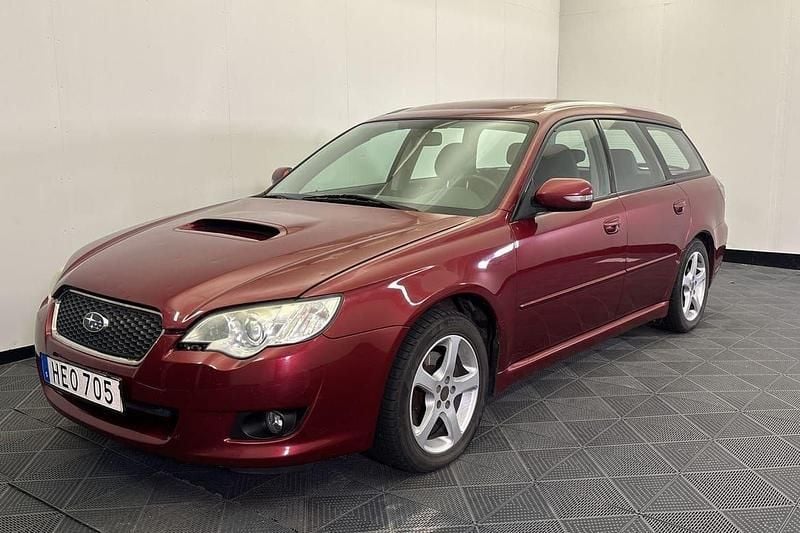 Röd Begagnad 2008 Subaru Legacy Kombi | 22 900 kr (Bra pris) - Bild 1/4