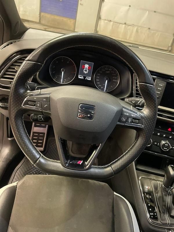 Begagnad Seat Leon ST CUPRA 290 HK (213 kW) 2016 Kombi