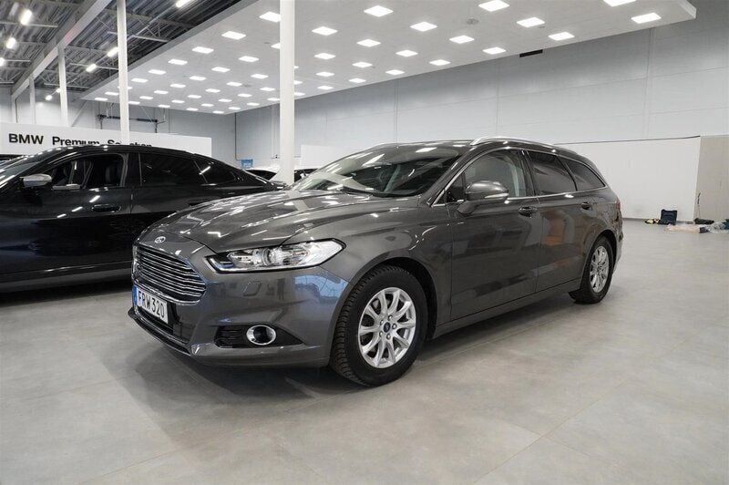 Grå/silver Begagnad 2018 Ford Mondeo Business Edition Kombi | 199 900 kr (Lite dyr) - Bild 1/4