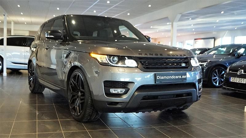 Grå Begagnad 2017 Land Rover Range Rover Sport SUV | 349 900 kr (Lite dyr) - Bild 1/4
