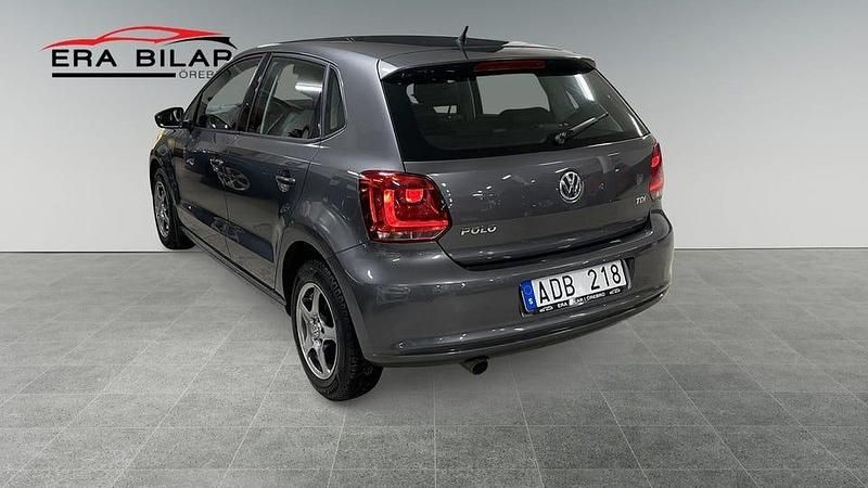 Begagnad VW Polo 90 HK (66 kW) 2011 Grå Halvkombi