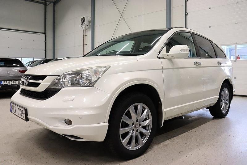 Vit Begagnad 2010 Honda CR-V SUV | 99 800 kr (Marknadspris) - Bild 1/4