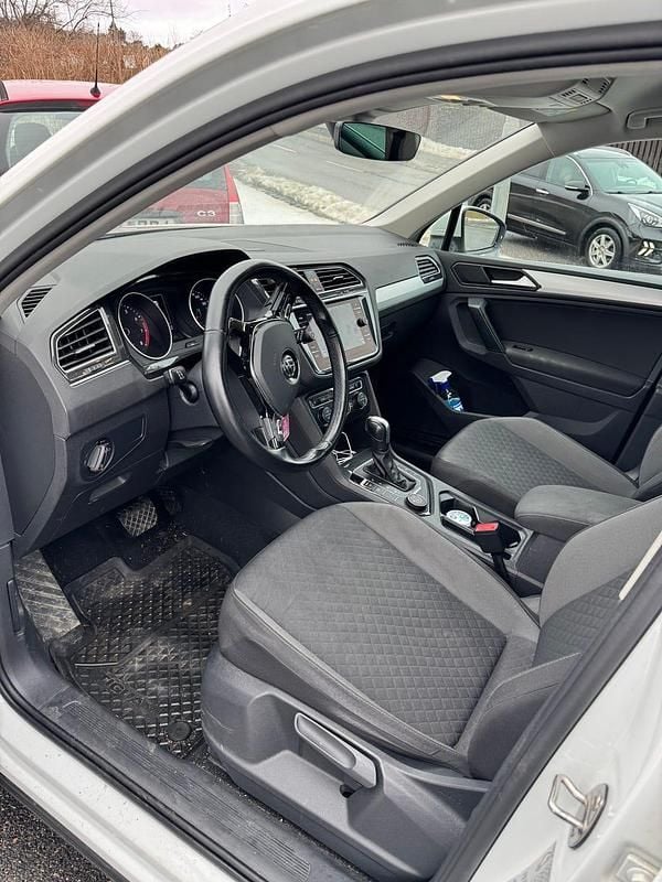 Begagnad VW Tiguan 190 HK (139 kW) 2020 SUV