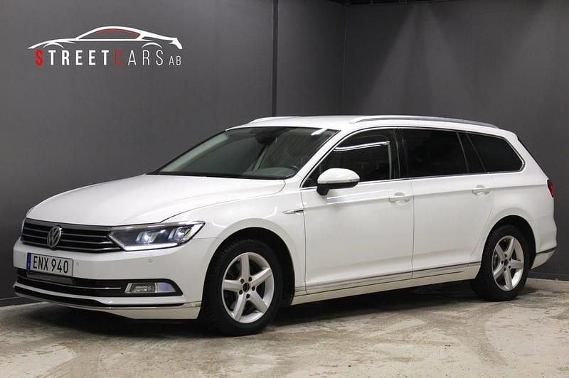 Vit Begagnad 2015 VW Passat Kombi | 129 900 kr (Marknadspris) - Bild 1/4