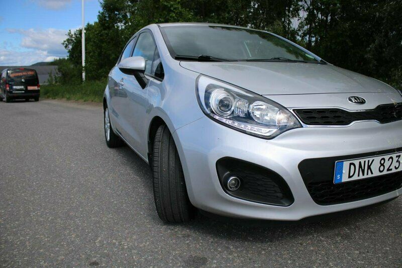 Sald Kia Rio Rio 1 2 Edition Komf Begagnad 14 2 500 Mil I Sundsvall